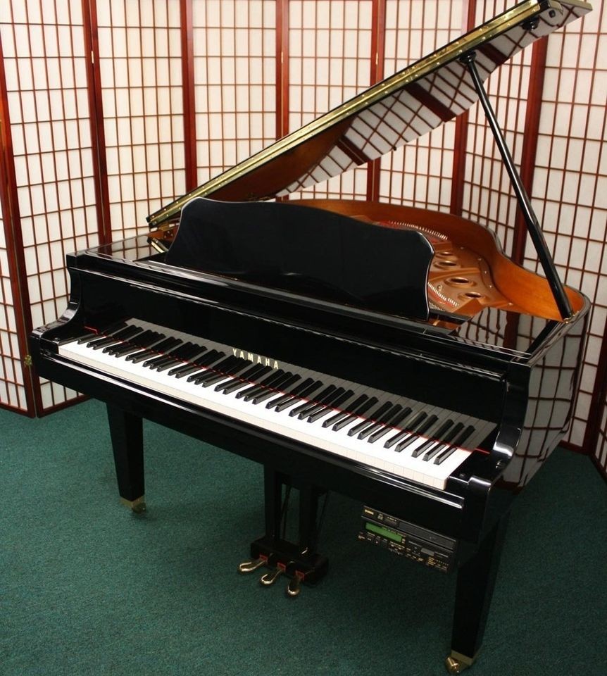 Yamaha DISKLAVIER Baby Grand Player Piano Mark 3 DGB1 M3 2005