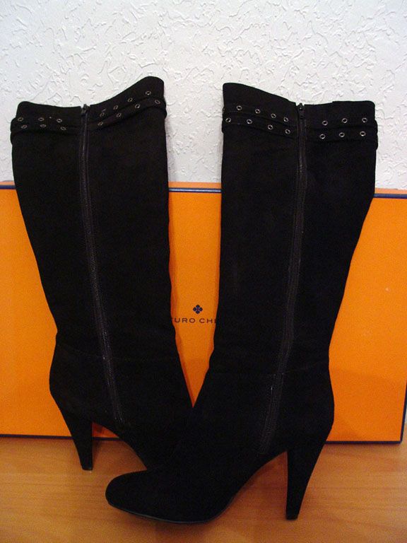 Arturo Chiang Gorgeous Knee High Black Suede High Heels Boots New in 