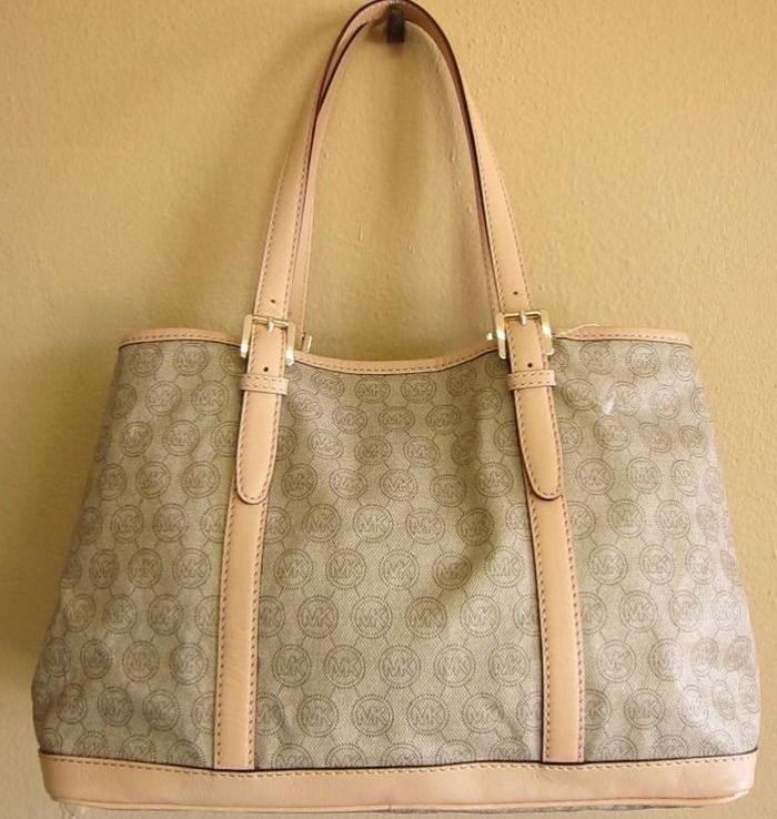 198 Michael Kors Amagansett Monogram Large Tote Authentic New with 