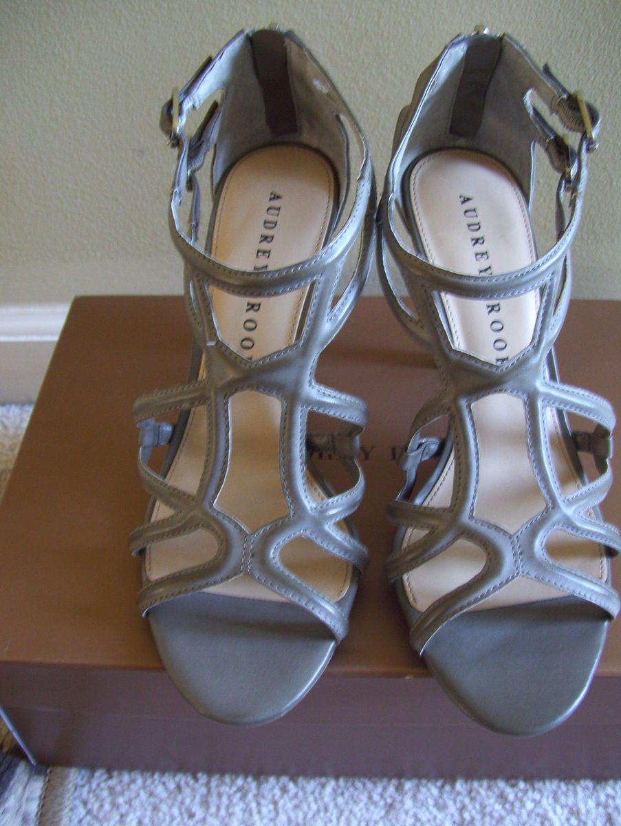   Brown Strappy Sandals Sz 7B Audrey Brooke Shoe Zipper Heel