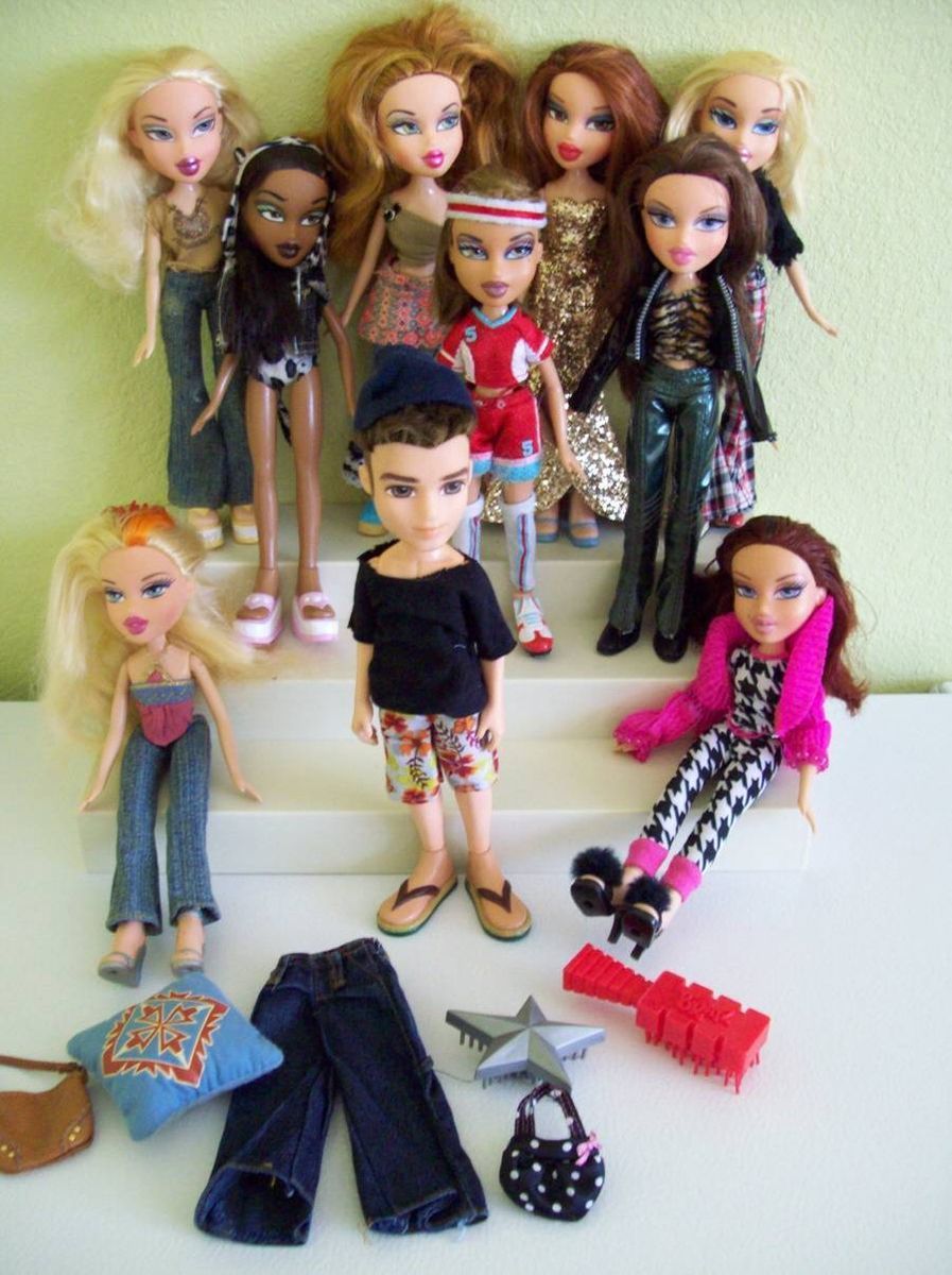 Bratz Doll Lot Girls Boy Clothing Great Condition MGA OOAK or Play 