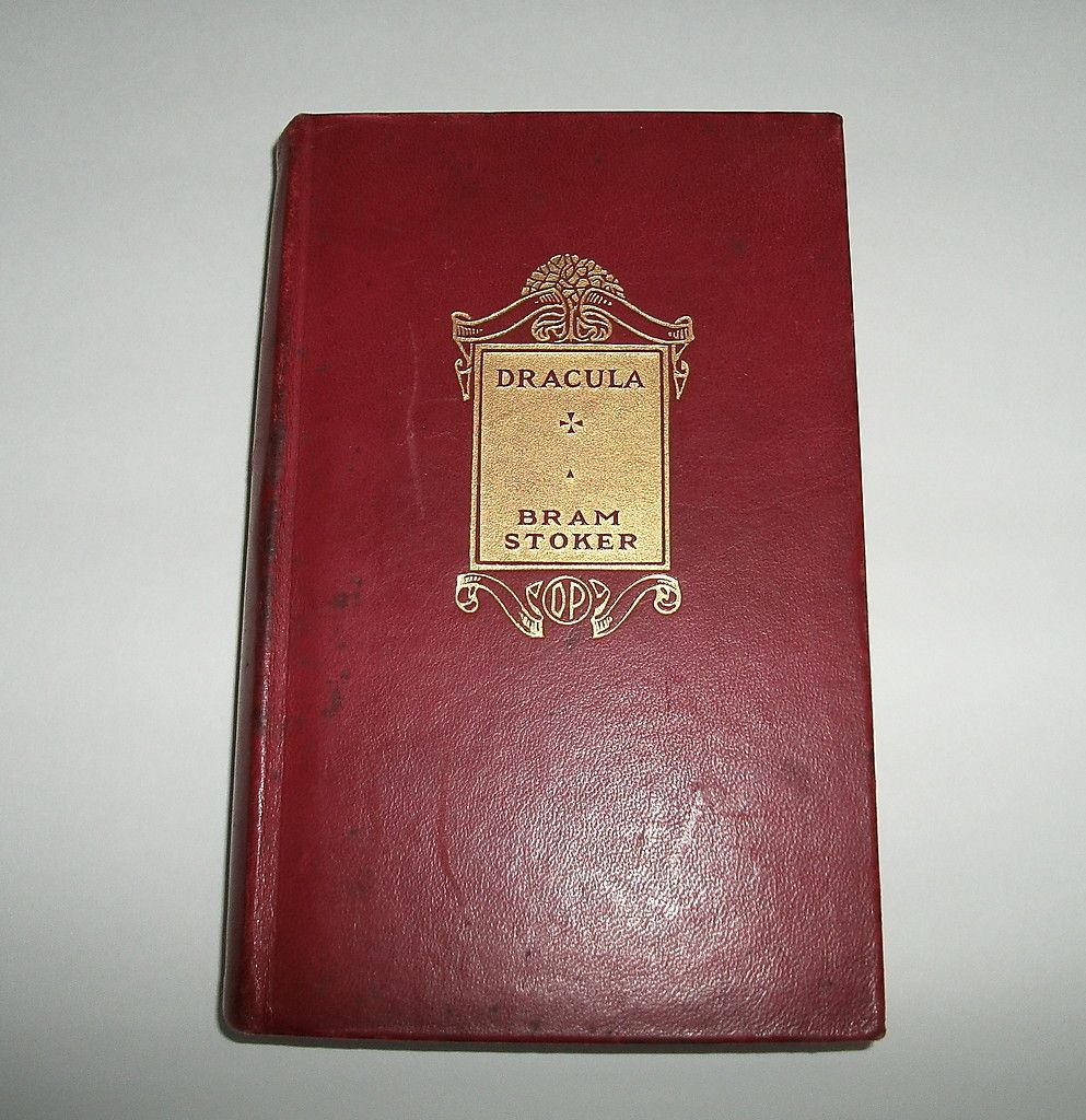 Dracula by Bram Stoker 1925 Doubleday Page Co Garden City NY Hardcover 