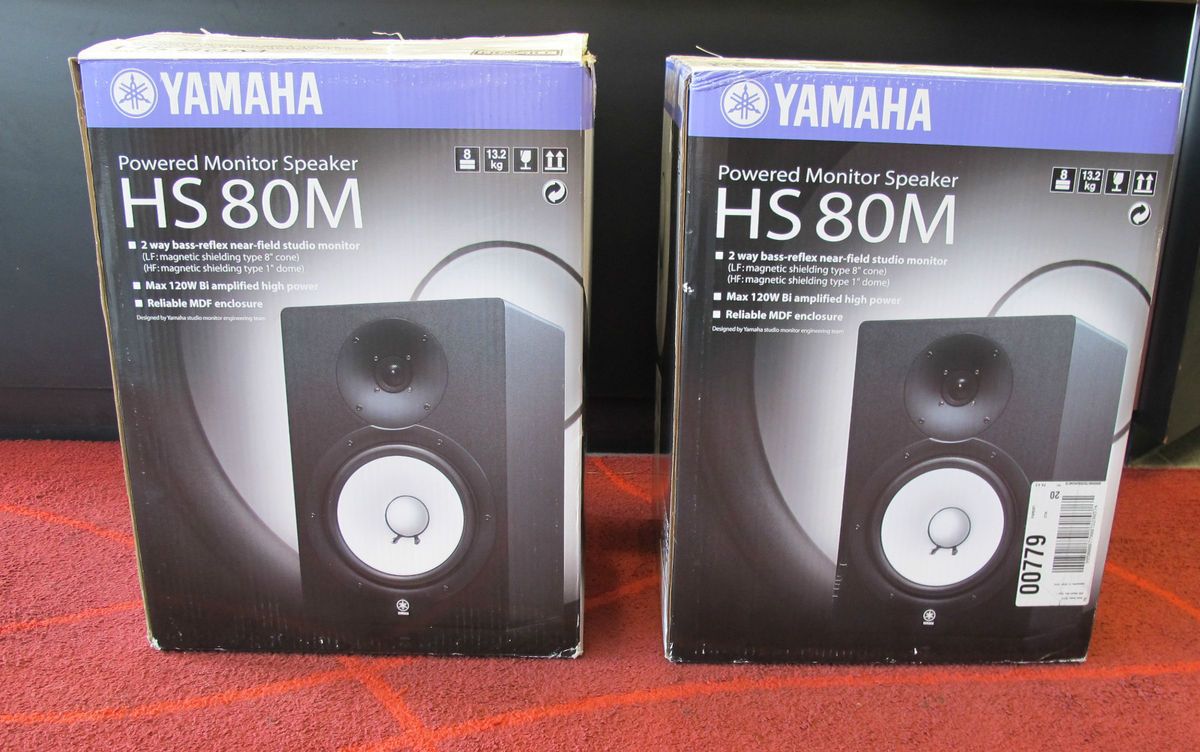 Set of TWO Yamaha HS80M Speakers AS IS 