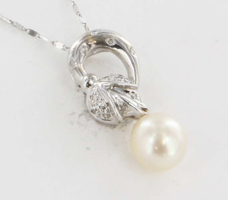  White Gold Pearl Diamond Pendant Necklace Fine Floral Jewelry
