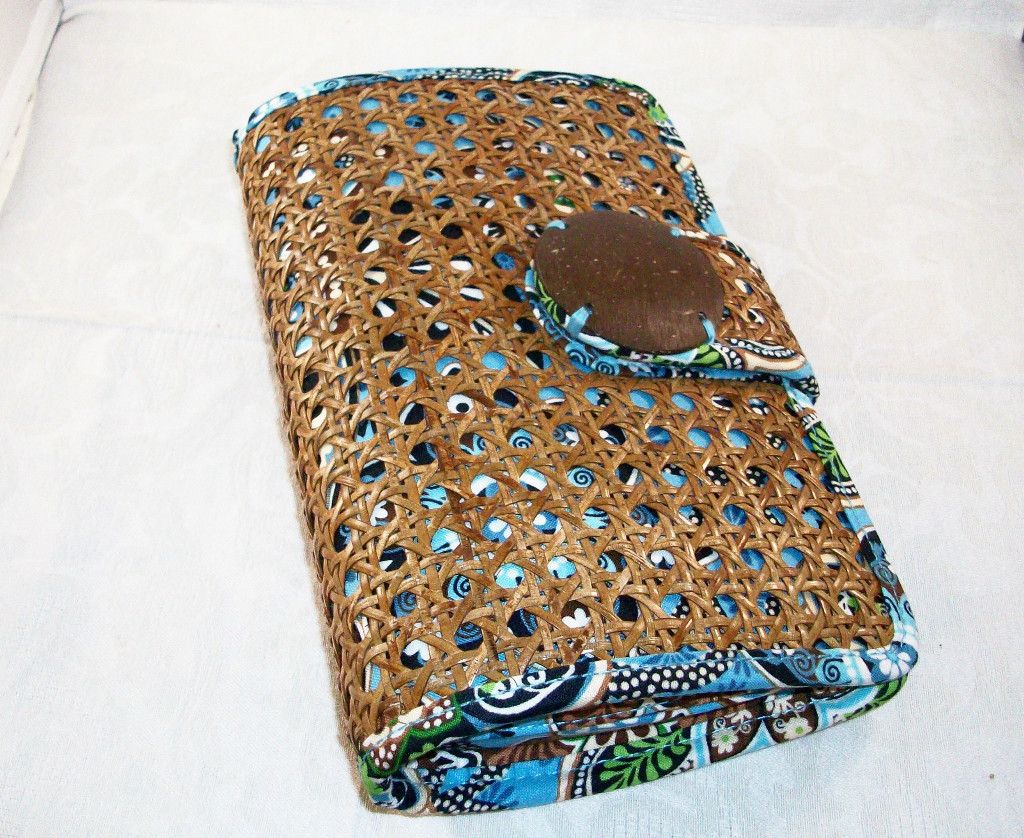 Vera Bradley Tiki Clutch Bali Blue